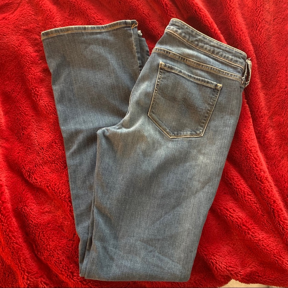 Boot cut jeans